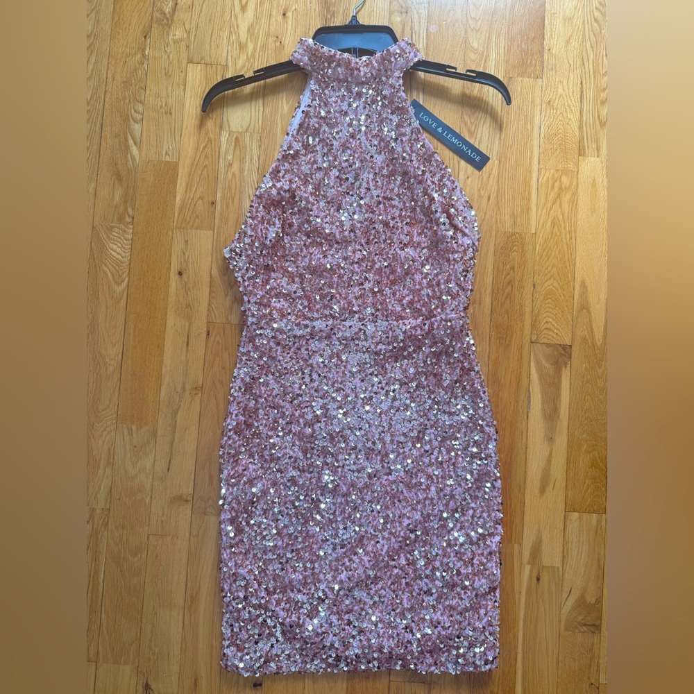 NWT Love & Lemonade Sequin Halter Pink Mini Dress Sz Small